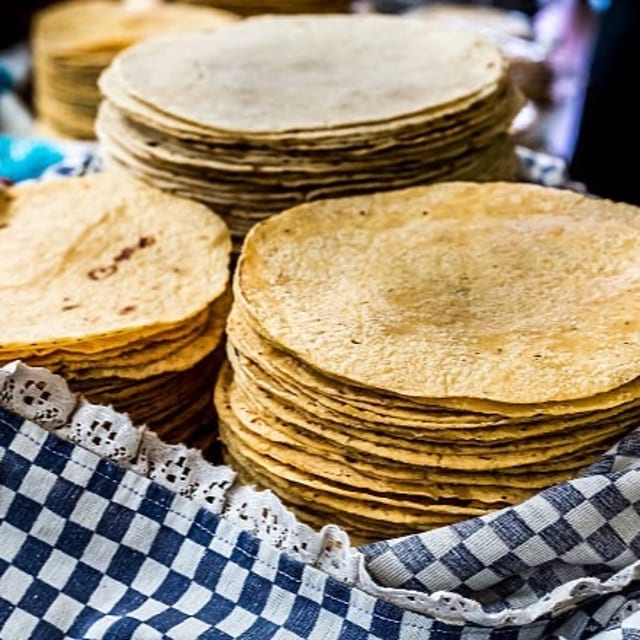 Side of Corn Tortillas (4).